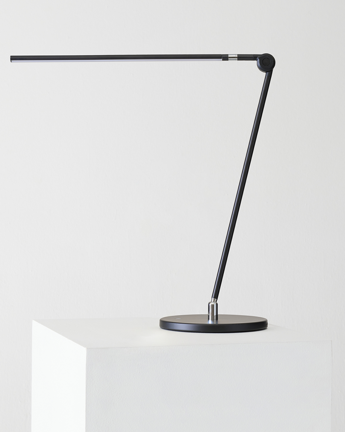 Clean Minimalist LED Lamp - Fully Adjustable - In Black, Brass, and Green