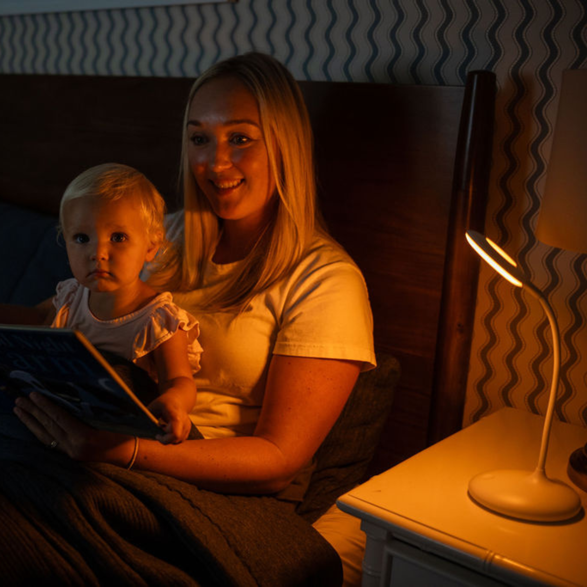 Circadian-Friendly Sophisticated Table/Desk/Nusery Lamp - Choose the Color and Brightness
