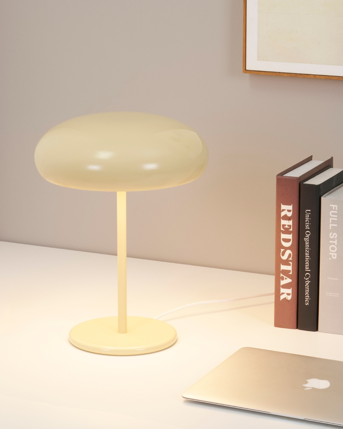 Chic and Sophisticated Table Lamp - Adjustable Head and Fully Dimmable