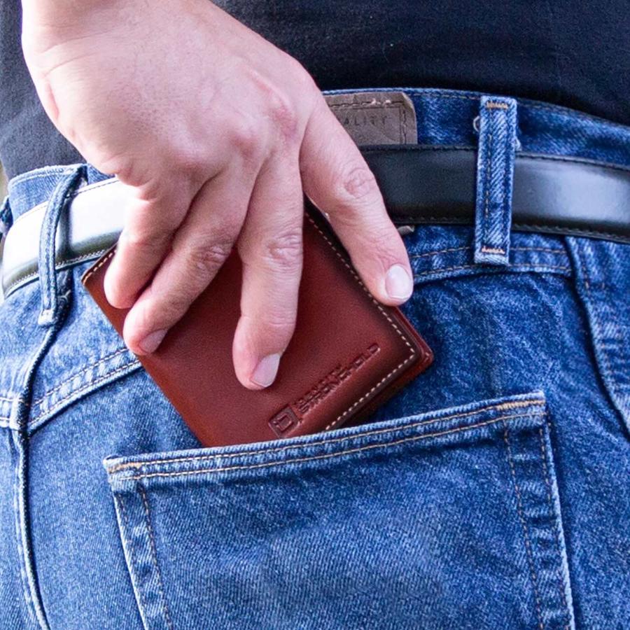 Maximum Storage in a Minimalist Wallet - RFID Secure - Five Leather Colors - Magnetic Closure