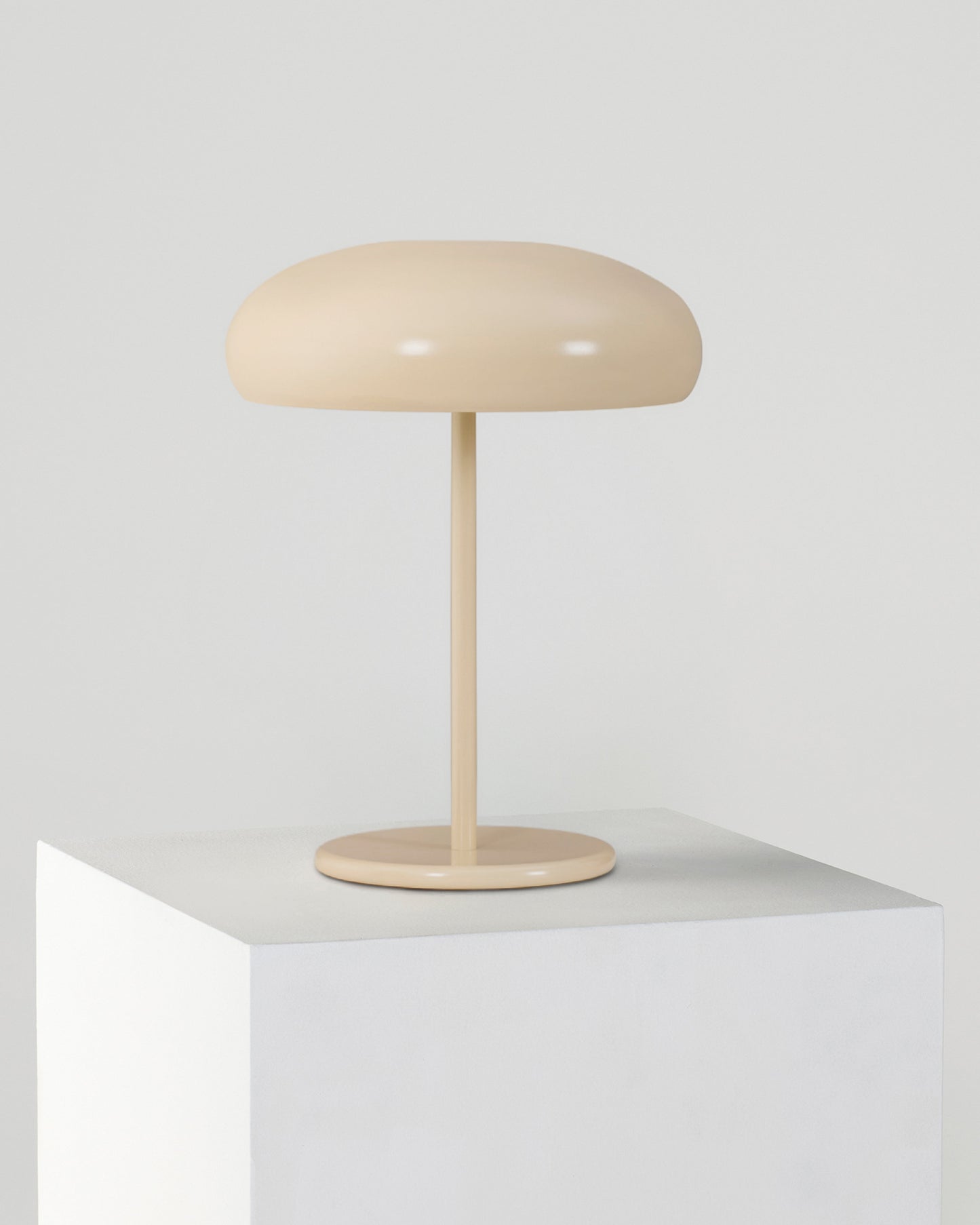 Chic and Sophisticated Table Lamp - Adjustable Head and Fully Dimmable