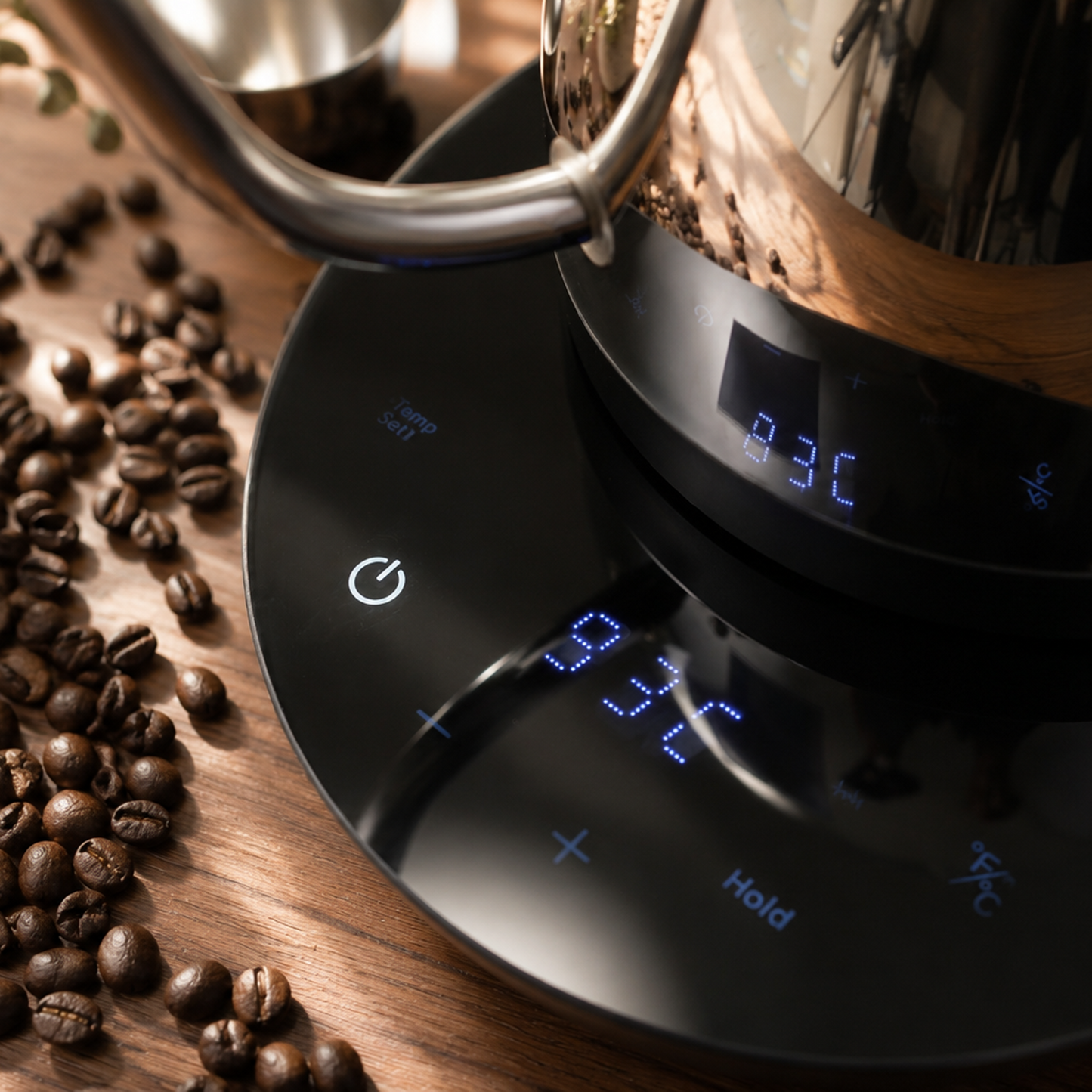 Bonavita Cosmopolitan 1.0L Gooseneck Precision Temperature, Precision Pour Electric Kettle in 4 Dramatic Finishes