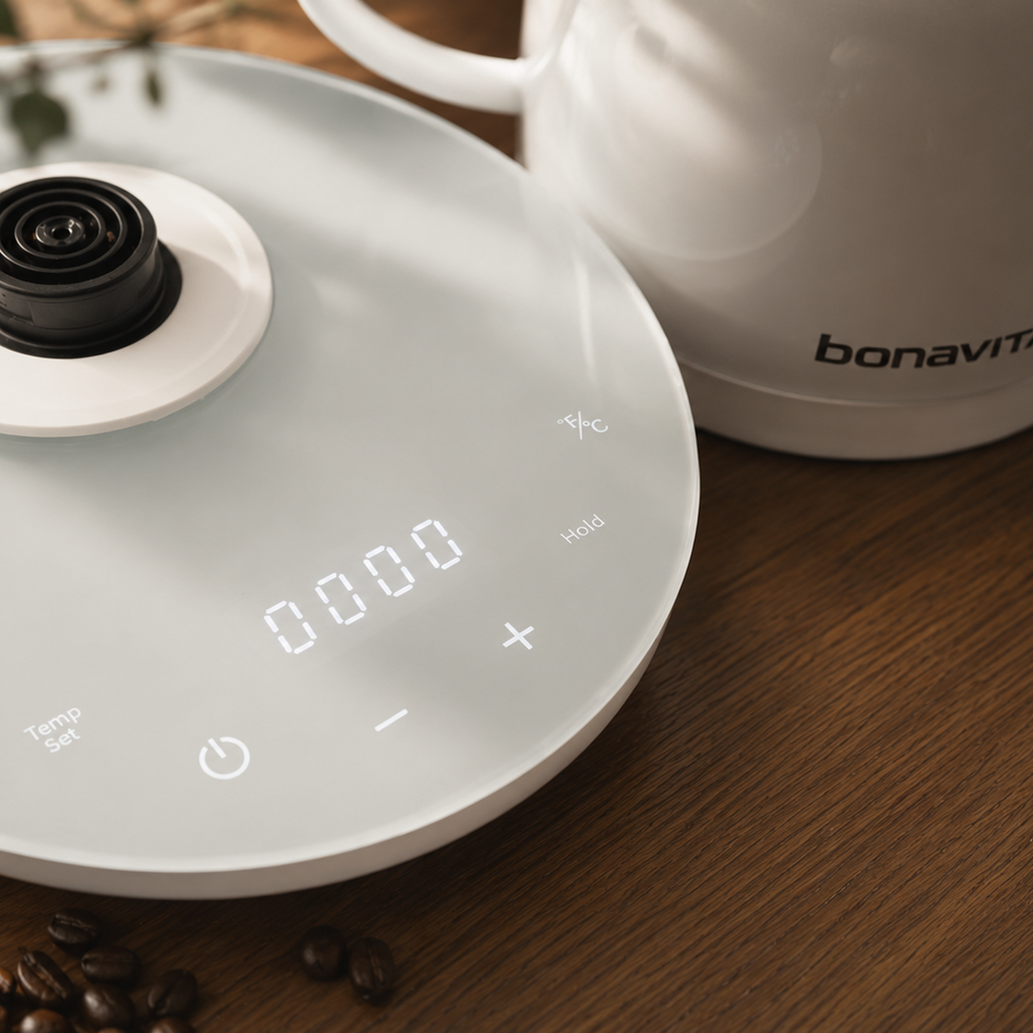 Bonavita Cosmopolitan 1.0L Gooseneck Precision Temperature, Precision Pour Electric Kettle in 4 Dramatic Finishes