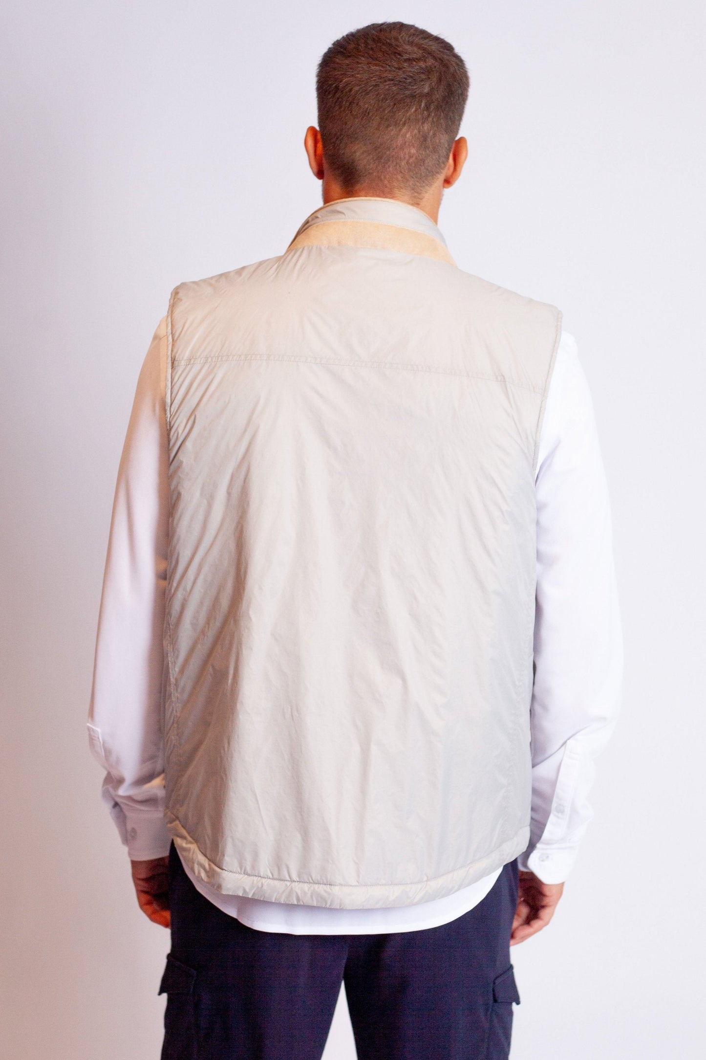 Tech Travel Vest - Silver Grey