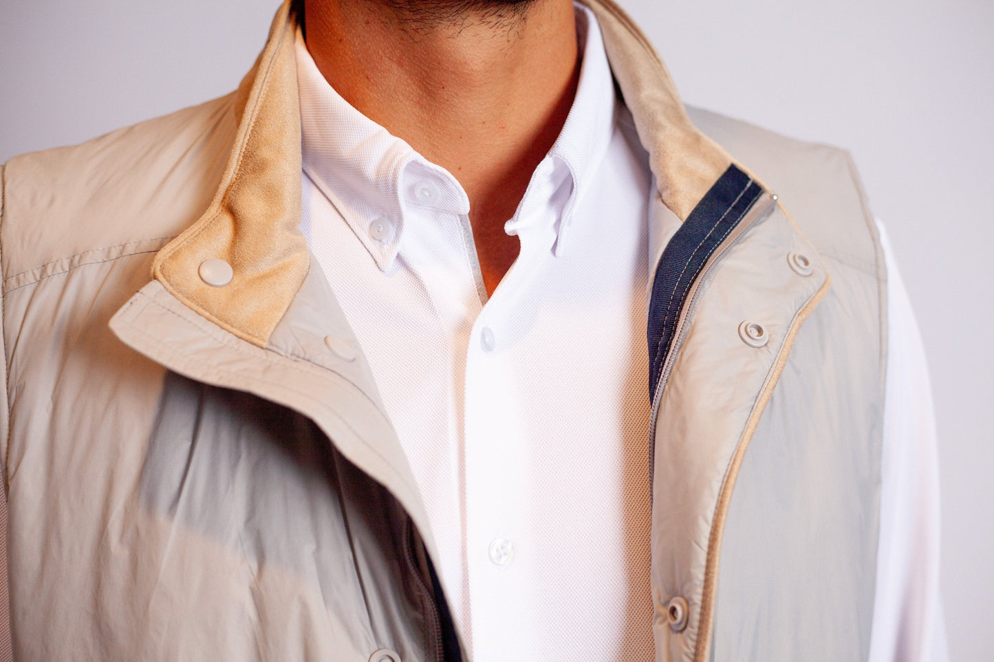 Tech Travel Vest - Silver Grey