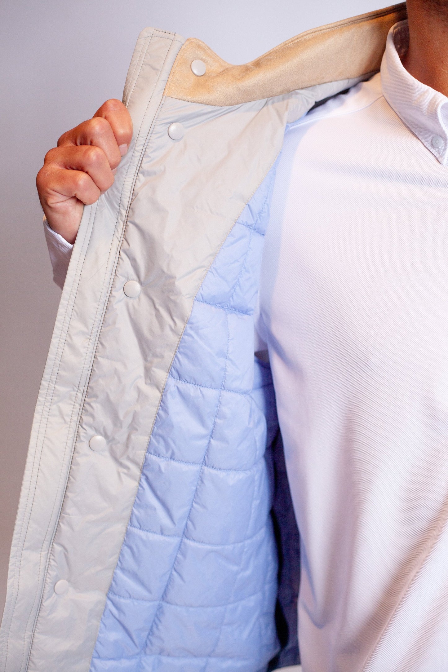 Tech Travel Vest - Silver Grey
