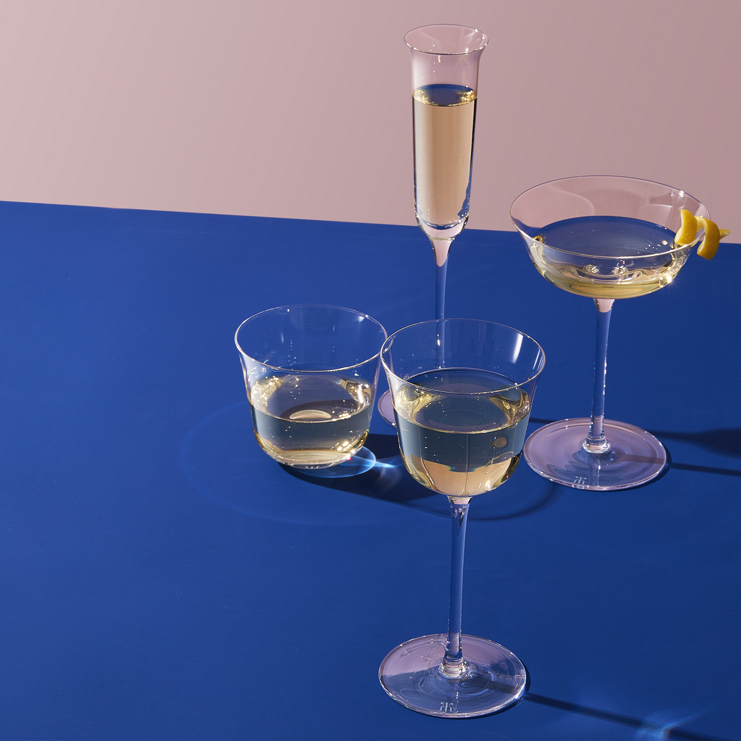 Classic Champagne Coupe for your home bar - Set of 2