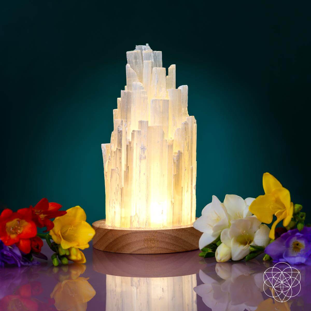 Hand-made Selenite Crystal Lamp - Remote Control of 30 Light Modes for Peace and Healing