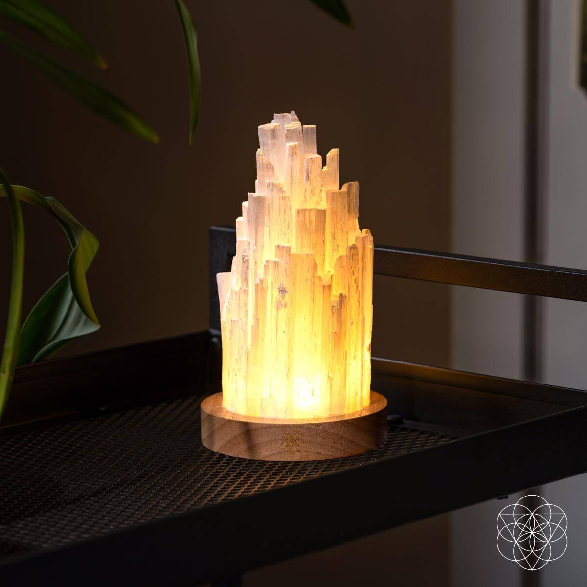 Hand-made Selenite Crystal Lamp - Remote Control of 30 Light Modes for Peace and Healing